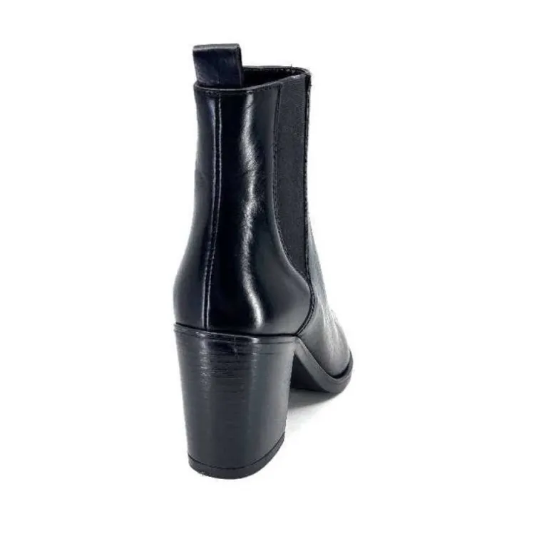 Ivoire 52145 Cuir Noir