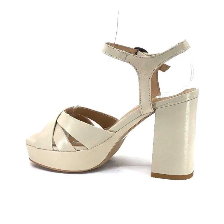 Ivoire S525 Cuir Creme