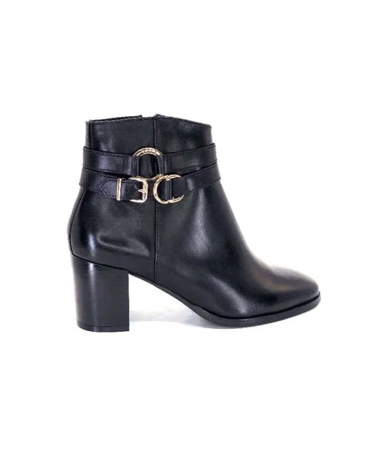 Regard Joan 01 Cuir Noir