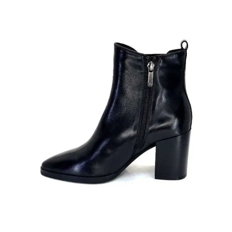 Regarde Le Ciel Marge 02 Cuir Noir