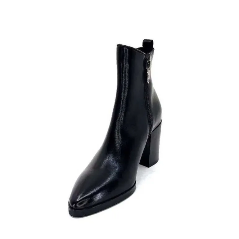 Regarde Le Ciel Marge 02 Cuir Noir